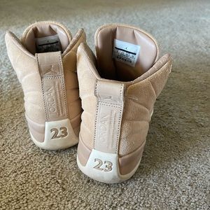 Jordan 12 nude
